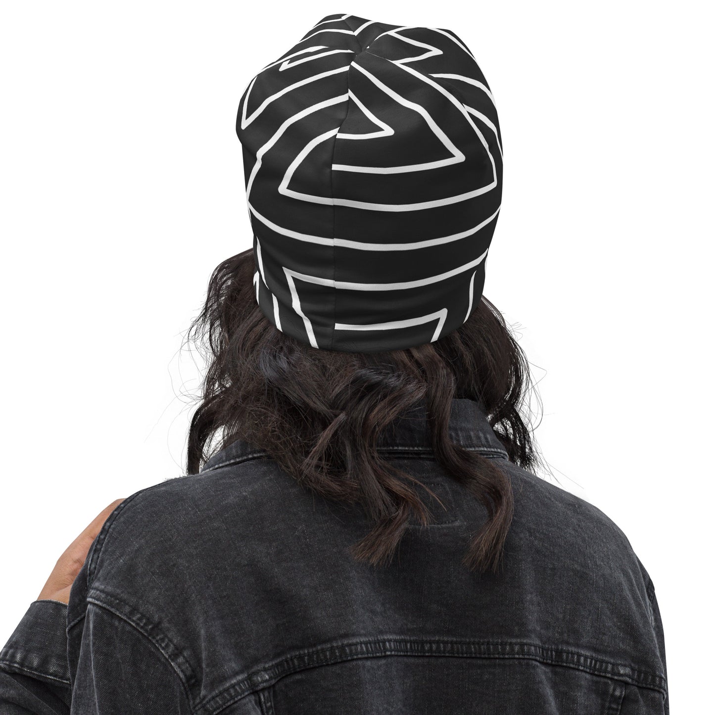 XCLUSIF POETIX BLACK TRIANGLE Beanie