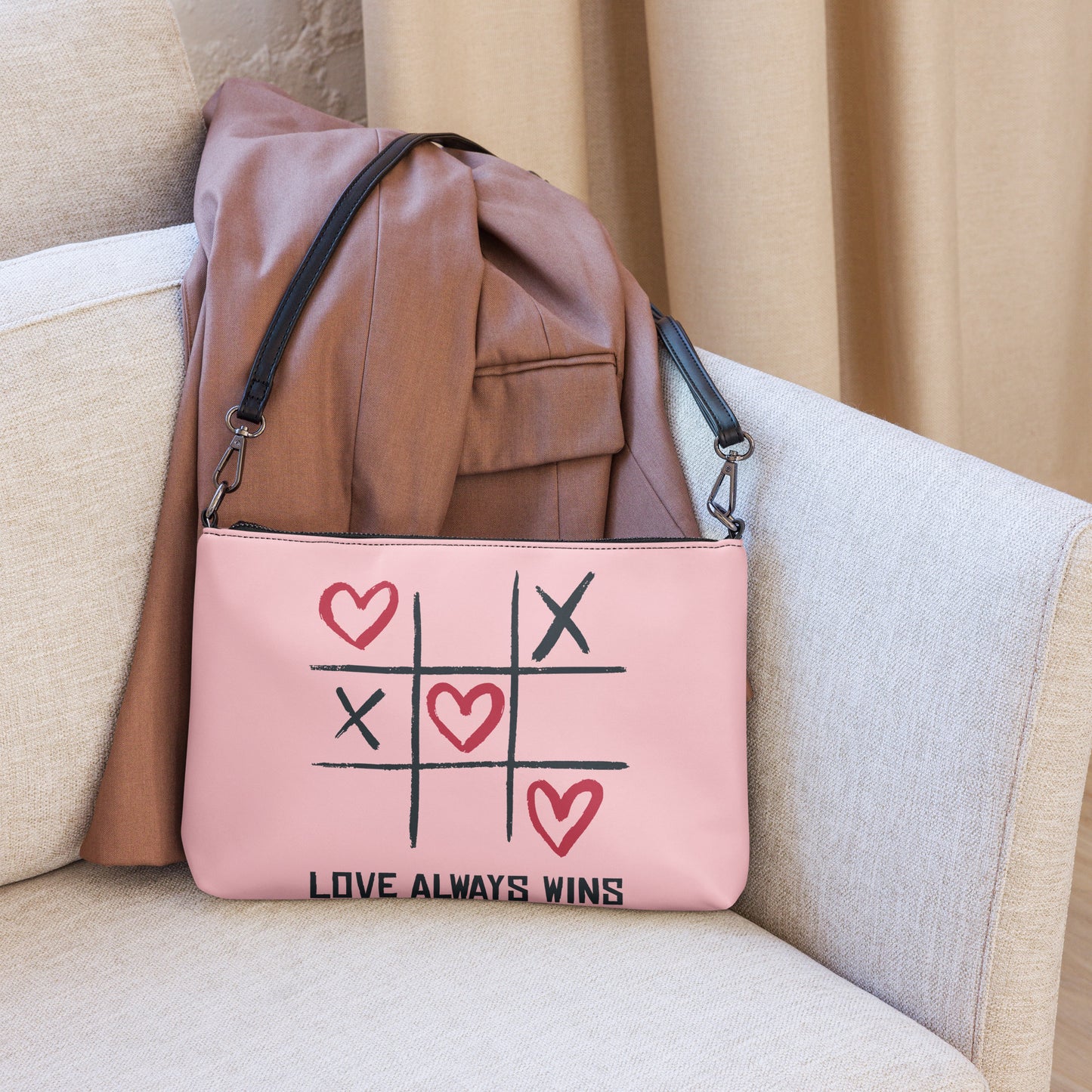 "LOVE ALWAYS WINS" BY XCLUSIF POETIX PINK Crossbody bag