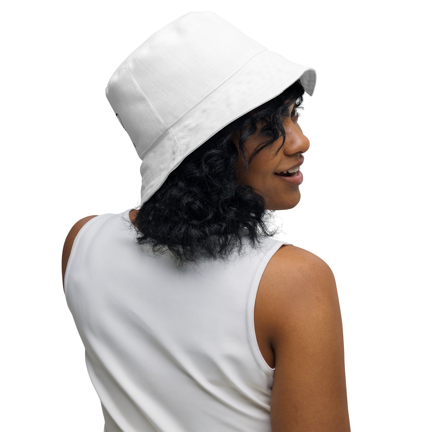 XCLUSIF POETIX WHITE Reversible bucket hat