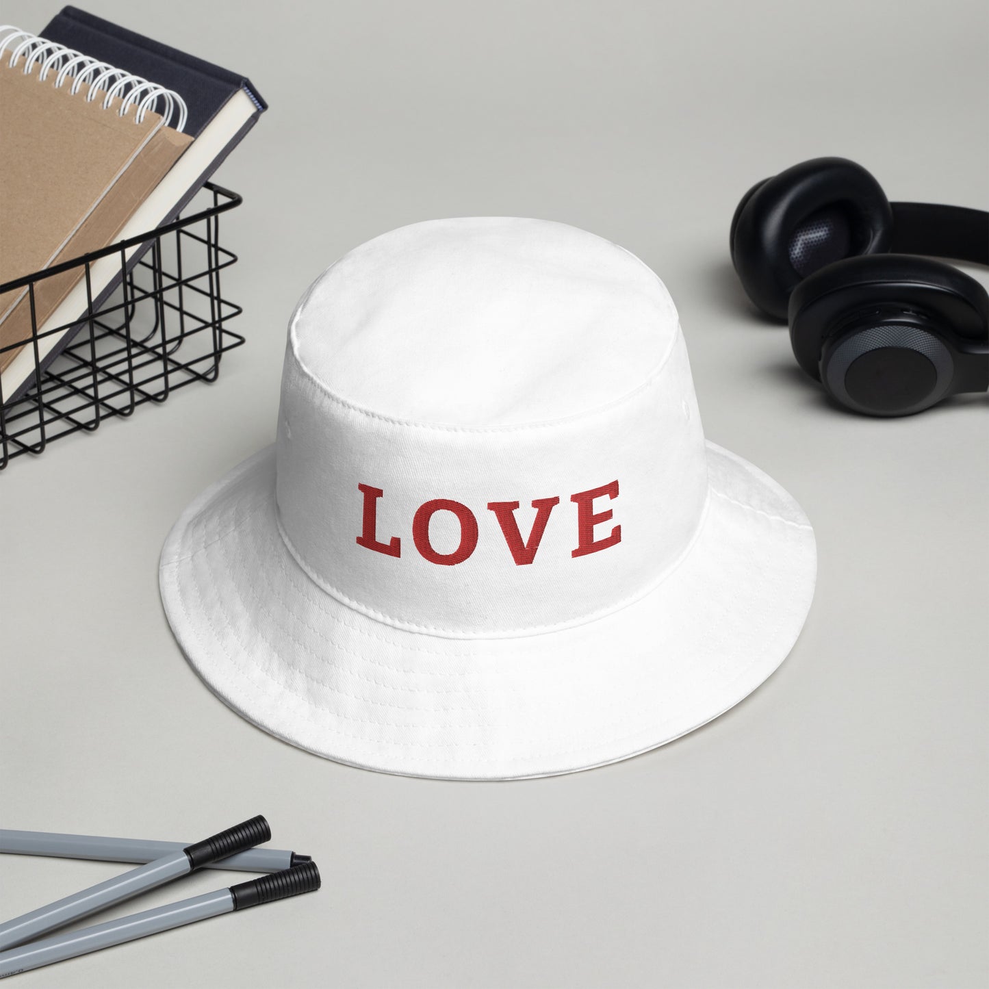 LOVE BY XCLUSIF POETIX Bucket Hat