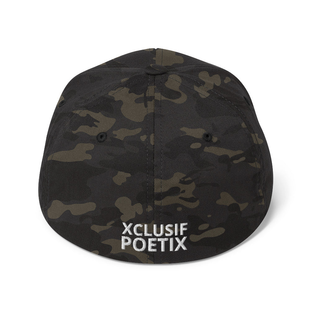 XCLUSIF POETIX WHITE LOGO Fitted Cap