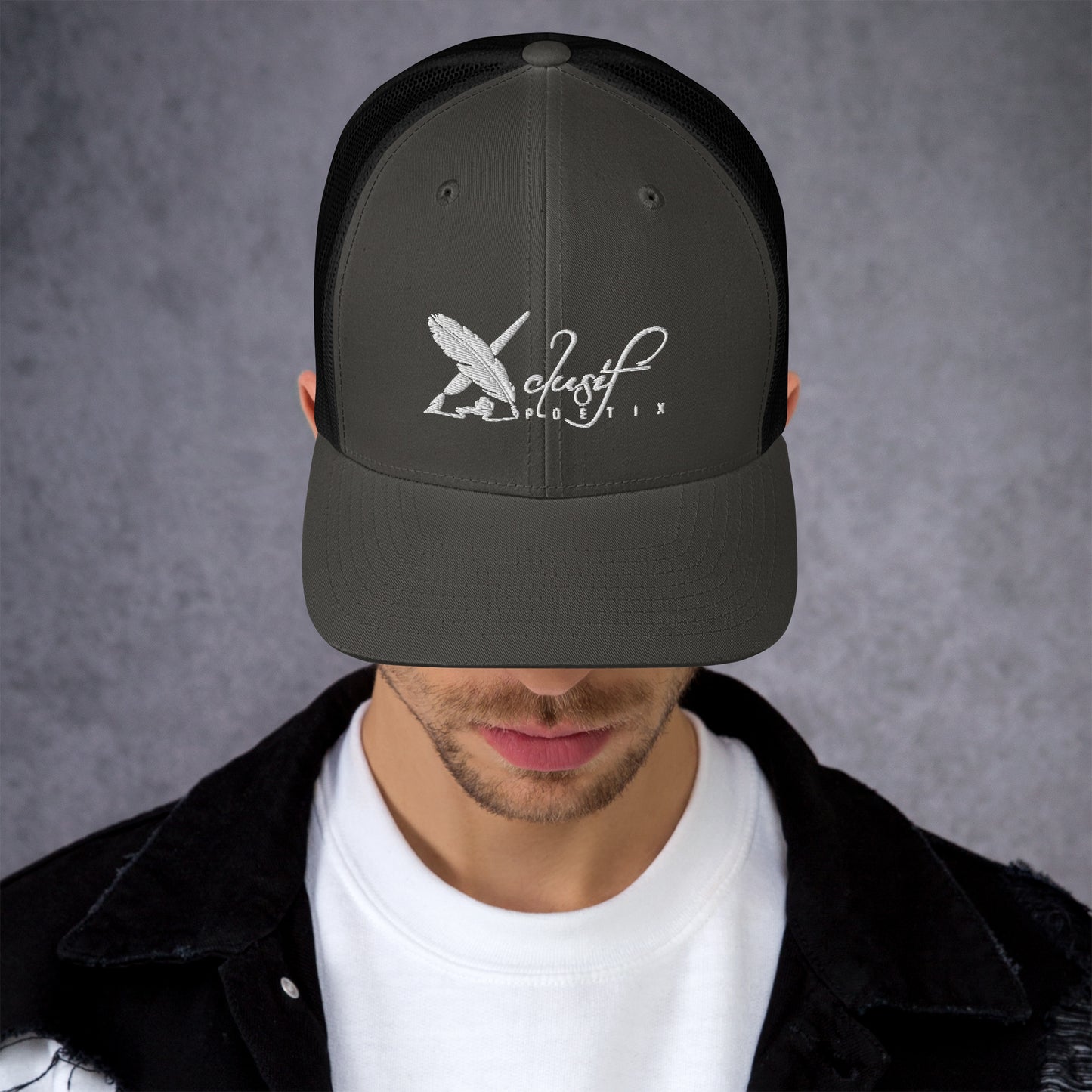 XCLUSIF POETIX WHITE LOGO Retro Trucker Cap