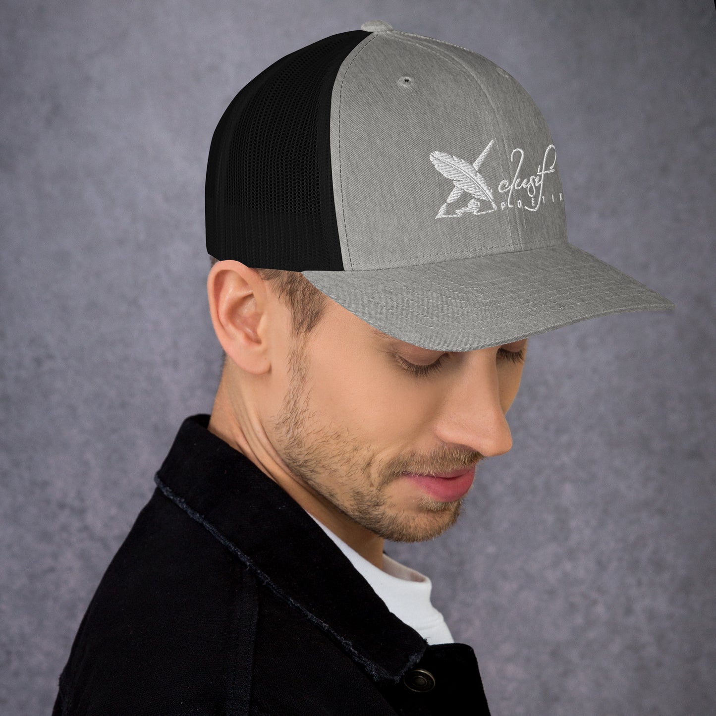 XCLUSIF POETIX WHITE LOGO Retro Trucker Cap