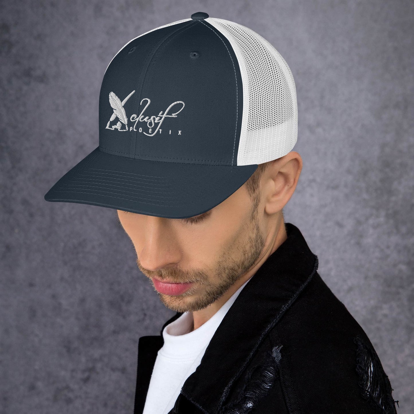 XCLUSIF POETIX WHITE LOGO Retro Trucker Cap