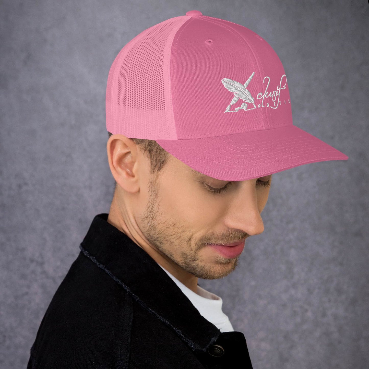 XCLUSIF POETIX WHITE LOGO Retro Trucker Cap